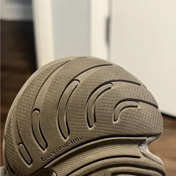 adidas gazelle silver green womens adidas Yeezy 500 Clay Brown